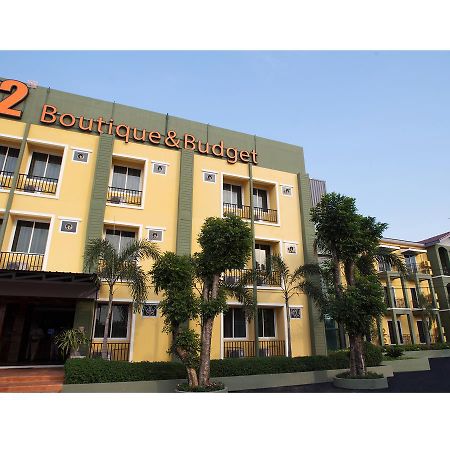บีทู บุรีรัมย์ บูทิก แอนด์ บัดเจ็ต โฮเต็ล Hotel ภายนอก รูปภาพ