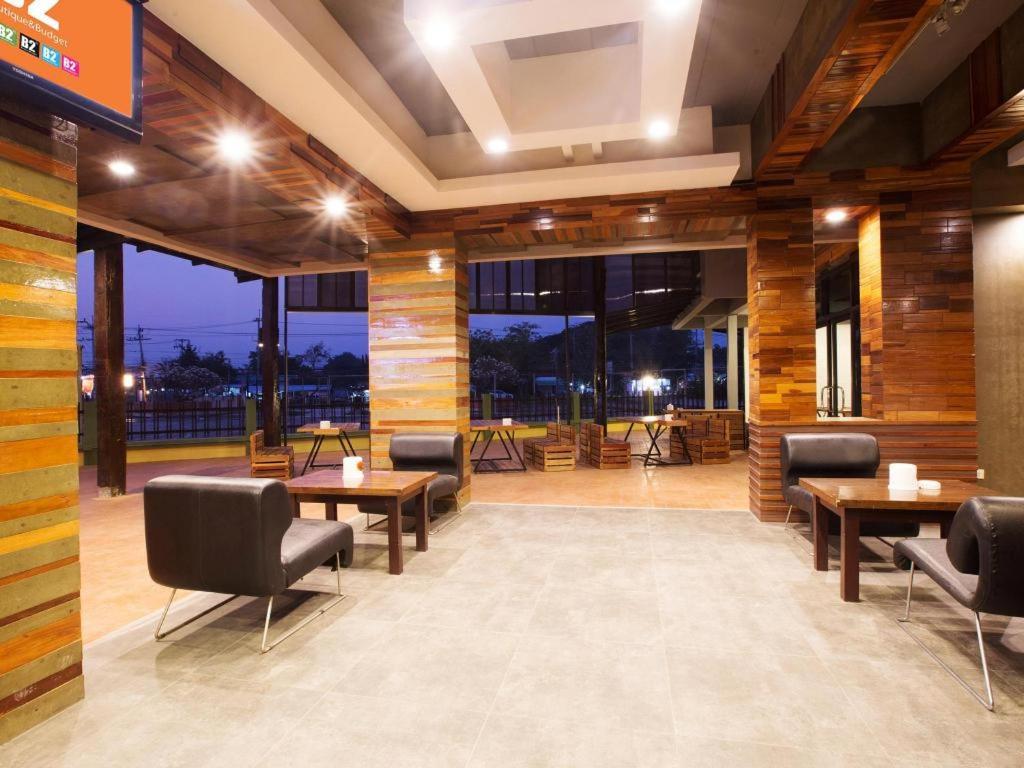 บีทู บุรีรัมย์ บูทิก แอนด์ บัดเจ็ต โฮเต็ล Hotel ภายนอก รูปภาพ