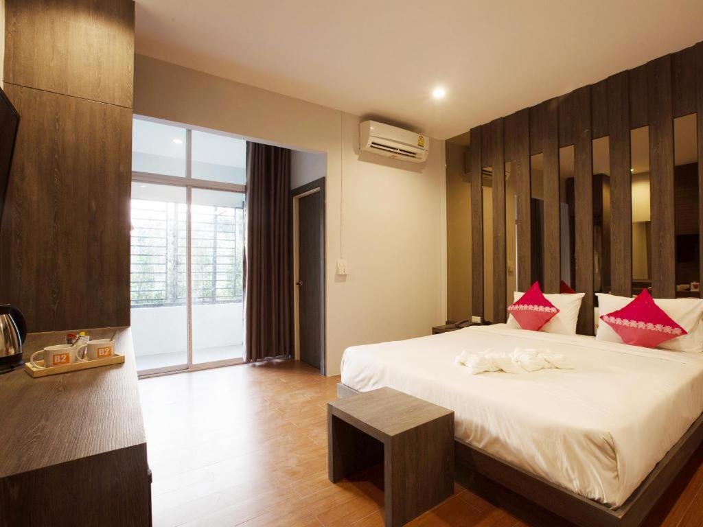 บีทู บุรีรัมย์ บูทิก แอนด์ บัดเจ็ต โฮเต็ล Hotel ภายนอก รูปภาพ